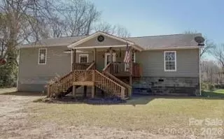 195 Wild Turkey Ln, Camden, SC 29020