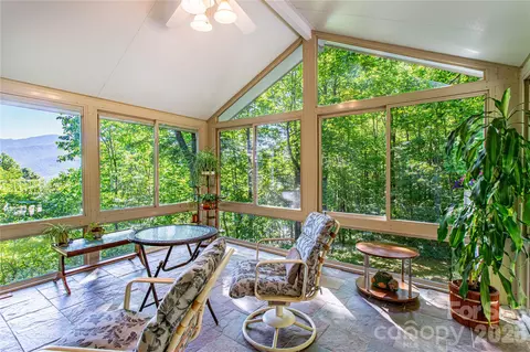 22 Great Aspen Way, Black Mountain, NC 28711