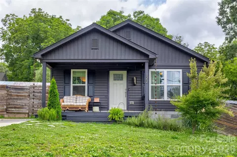 122 Crowell Nw Dr NW, Concord, NC 28025