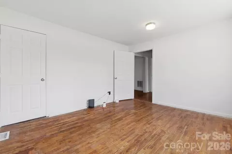 Bedroom - 1208 E Arch St, Lancaster, SC 29720 photo 5 of 5
