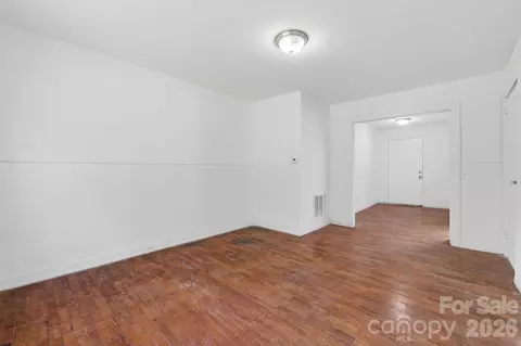 Living - 1208 E Arch St, Lancaster, SC 29720 photo 2 of 3