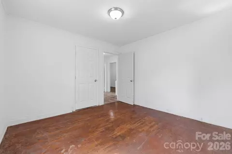 Bedroom - 1208 E Arch St, Lancaster, SC 29720 photo 3 of 5
