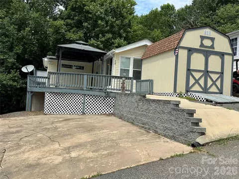 115 Badin View Rd, New London, NC 28127