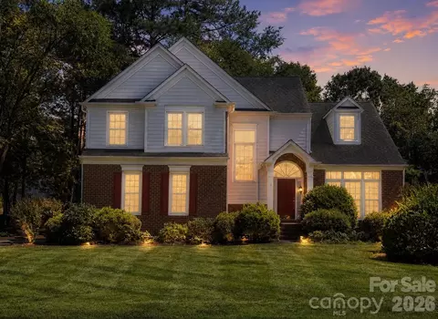12100 Provincetowne Dr, Charlotte, NC 28277