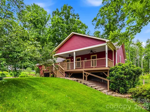 Exterior - 22 Timberleaf Dr, Fletcher, NC 28732 photo 14 of 19