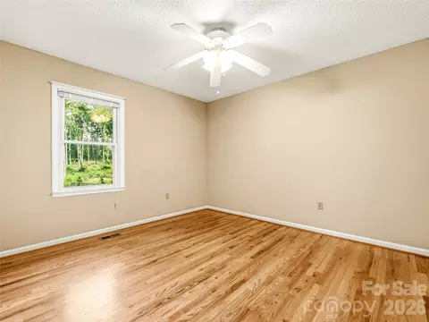 Bedroom - 22 Timberleaf Dr, Fletcher, NC 28732 photo 3 of 3