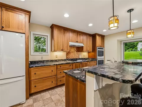 Kitchen - 22 Timberleaf Dr, Fletcher, NC 28732 photo 4 of 4
