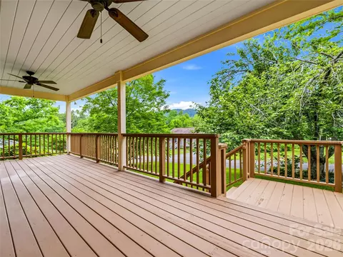 Exterior - 22 Timberleaf Dr, Fletcher, NC 28732 photo 5 of 19