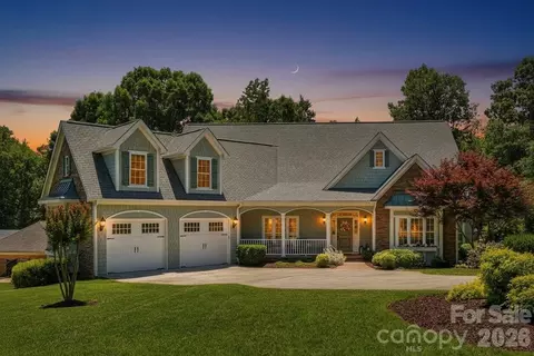 929 Wessington Manor Ln, Fort Mill, SC 29715