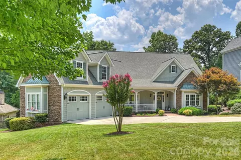 929 Wessington Manor Ln, Fort Mill, SC 29715