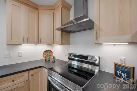 Kitchen - 7553 Katherine Dr, Denver, NC 28037 photo 5 of 5