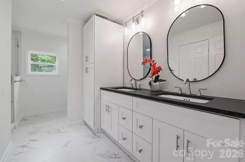 Bath - 7553 Katherine Dr, Denver, NC 28037 photo 1 of 5