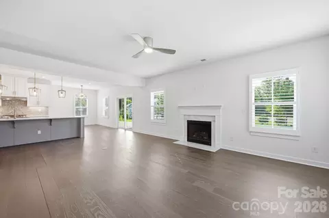 Living - 11006 Sound Rd, Davidson, NC 28036 photo 4 of 5
