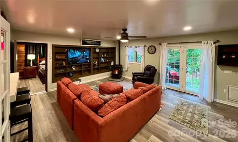 Other - 384 Bear Cub Dr, Spruce Pine, NC 28777 photo 1 of 12