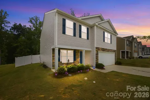 2307 Meadow Stream Dr, Sherrills Ford, NC 28673