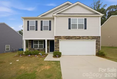 2307 Meadow Stream Dr, Sherrills Ford, NC 28673