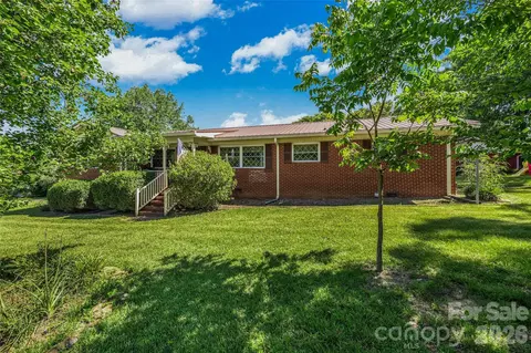 7061 Nc 200 Hwy, Midland, NC 28107
