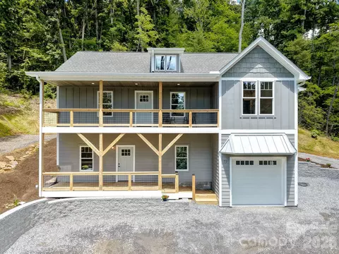 73 Rocking Porch Rd, Asheville, NC 28805
