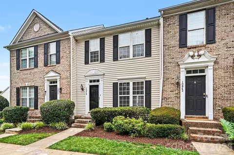 10946 Garden Oaks Ln, Charlotte, NC 28273