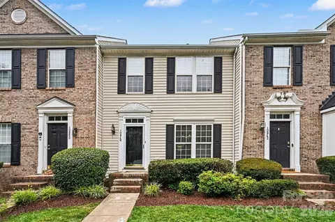 10946 Garden Oaks Ln, Charlotte, NC 28273
