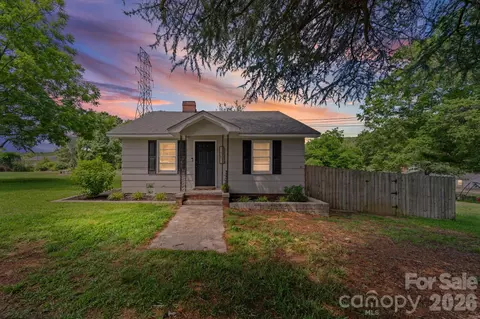 1501 Highland Ave, Albemarle, NC 28001