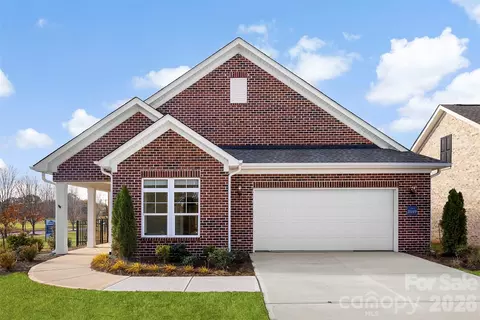 3089 Founding Fathers Dr, Gastonia, NC 28056