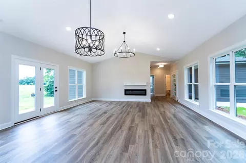 Living - 3008 Buffet Ln, Monroe, NC 28110 photo 1 of 7
