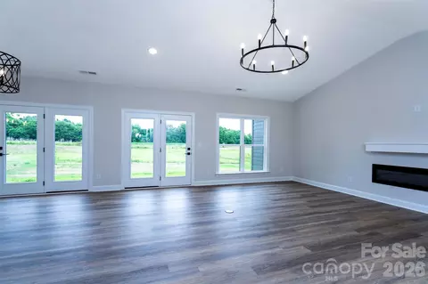 Living - 3008 Buffet Ln, Monroe, NC 28110 photo 4 of 7