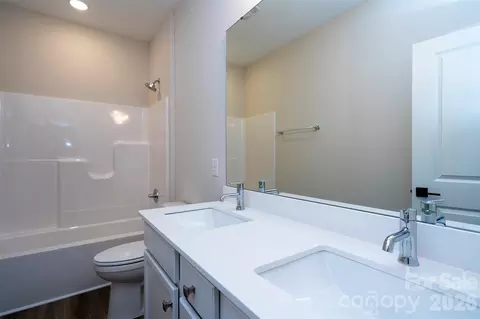 Bath - 3008 Buffet Ln, Monroe, NC 28110 photo 5 of 5