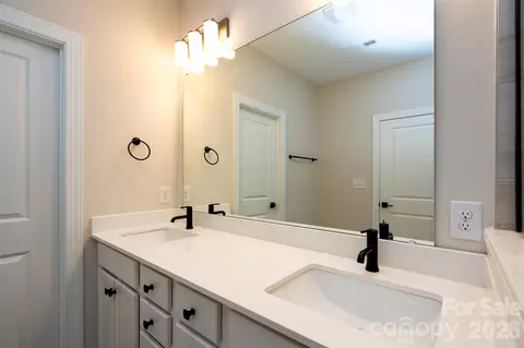 Bath - 3008 Buffet Ln, Monroe, NC 28110 photo 1 of 5