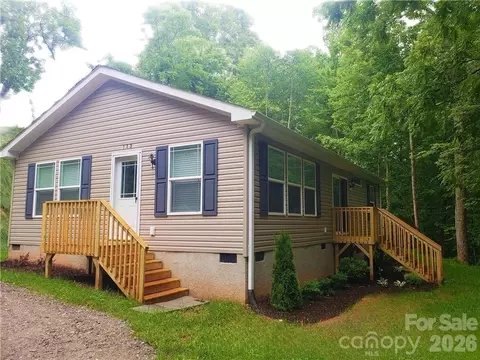 113 Ridgedale Rd, Candler, NC 28715