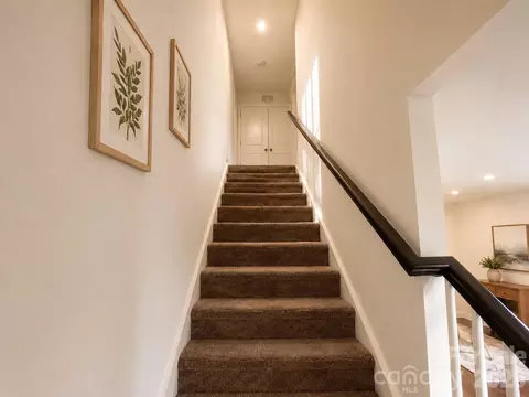 Entry Way - 327 Willowsford Dr, Monroe, NC 28110 photo 2 of 2