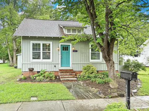 417 Fisher St, Pineville, NC 28134