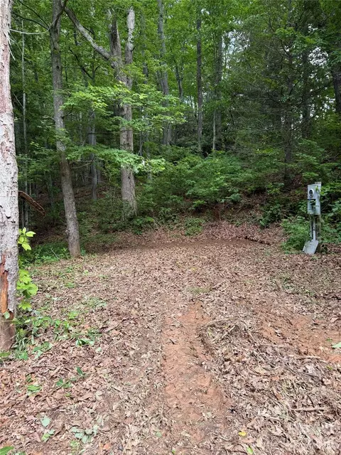 370 Spivey Mountain Rd, Asheville, NC 28806
