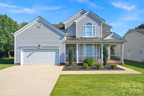 9310 Lindahi Ln, Charlotte, NC 28277