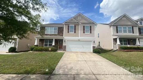 7012 Palatine Ln, Charlotte, NC 28214
