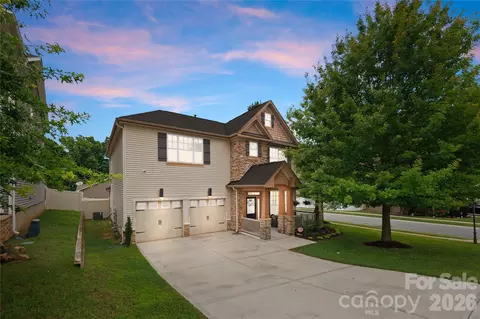 7202 Toxaway Ln, Charlotte, NC 28269