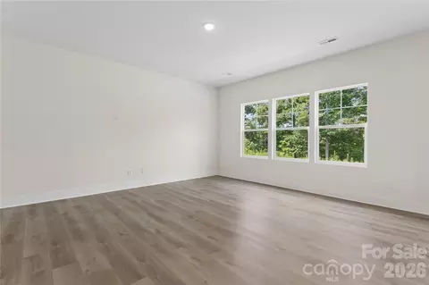 Living - 110 Morningside Loop, Troutman, NC 28166 photo 1 of 4