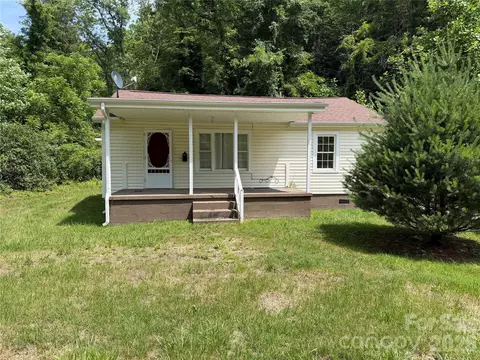 Exterior - 21 Old Post Office Dr, Marion, NC 28752 photo 3 of 3