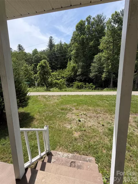 Exterior - 21 Old Post Office Dr, Marion, NC 28752 photo 2 of 3