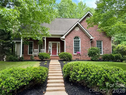 12109 Baywoods Dr, Fort Mill, SC 29708