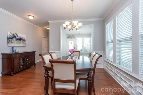 Dining - 17718 Morehampton Ave, Cornelius, NC 28031 photo 3 of 3
