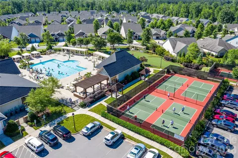 View/Area - 17718 Morehampton Ave, Cornelius, NC 28031 photo 1 of 4