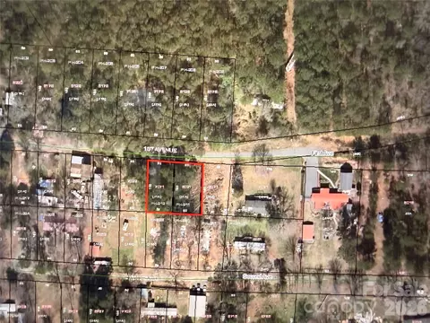 00 First 211 212 Ave #211 & 212, New London, NC 28127