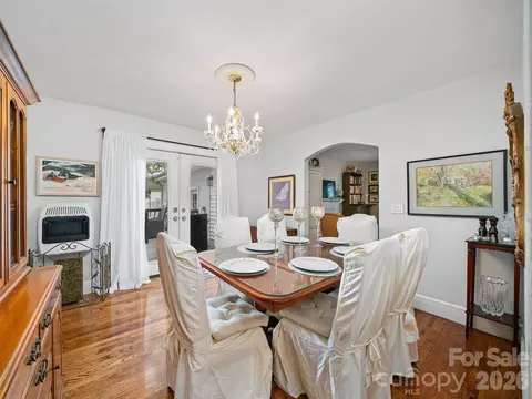 Dining - 44 Hemlock Ave, Spruce Pine, NC 28777 photo 1 of 1