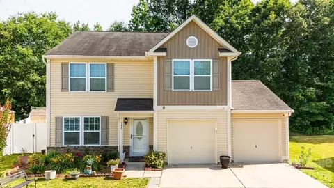 908 Sherman St, Gastonia, NC 28052