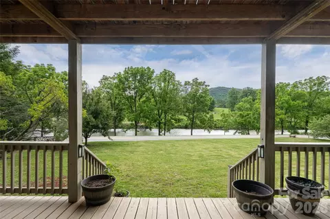 Exterior - 980 S River Rd, Sylva, NC 28779 photo 6 of 10