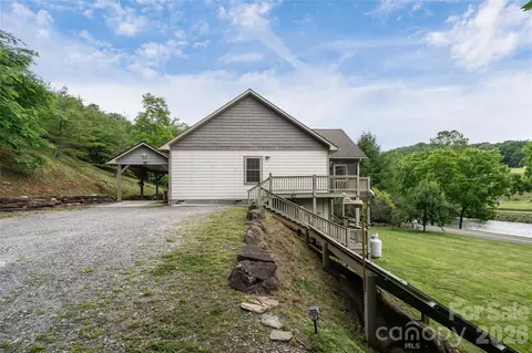 Exterior - 980 S River Rd, Sylva, NC 28779 photo 9 of 10