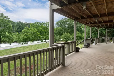 Exterior - 980 S River Rd, Sylva, NC 28779 photo 7 of 10