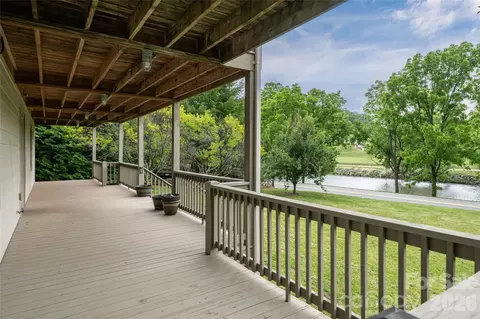 Exterior - 980 S River Rd, Sylva, NC 28779 photo 8 of 10